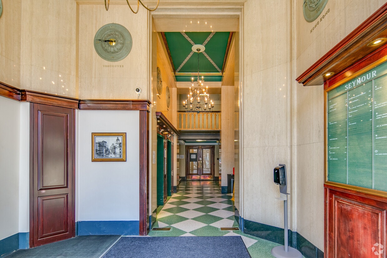 525 Seymour Street Rental Building in Vancouver