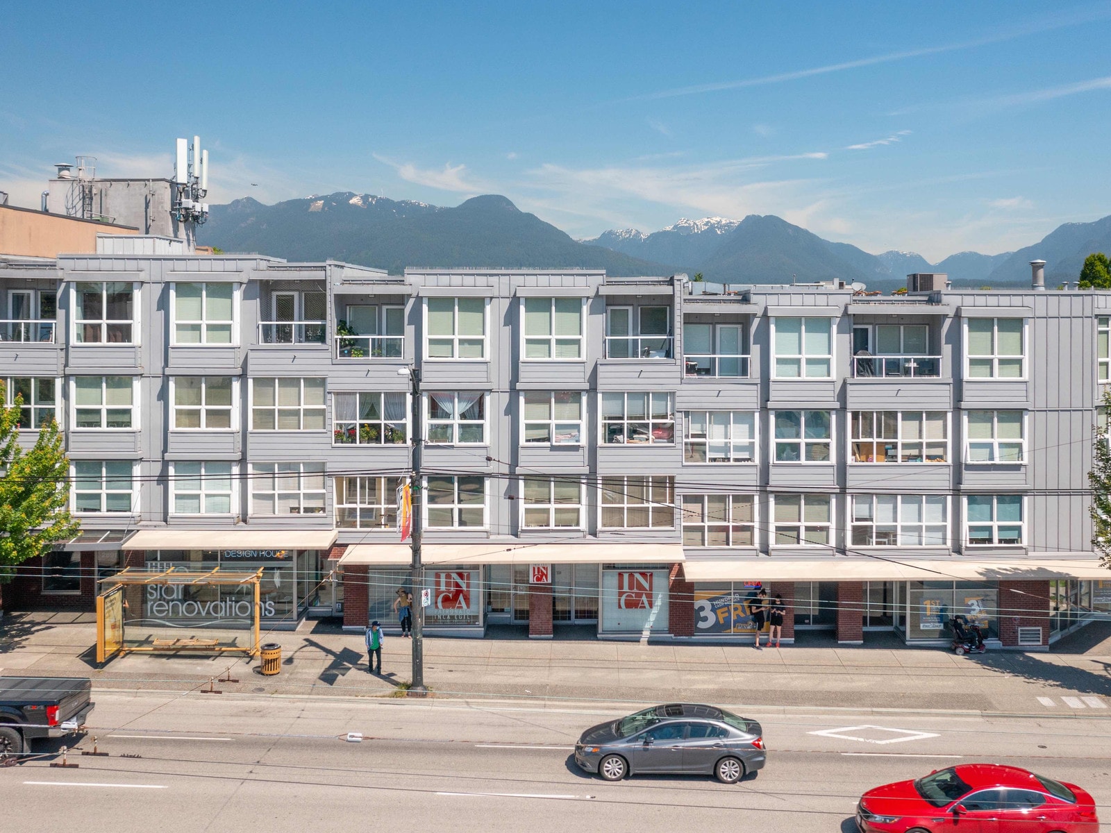 Renfrew Gardens Apartments in Vancouver