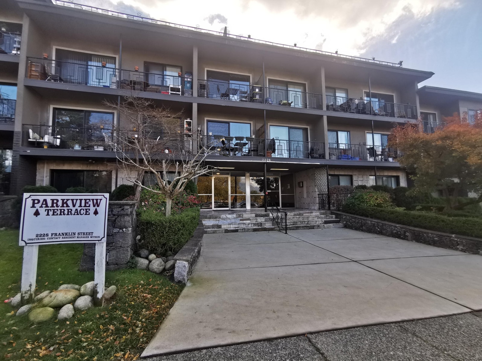 Parkview Terrace Apartments in Vancouver